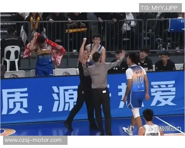 新疆与山东的激烈对决2月26日篮球赛精彩回顾与分析