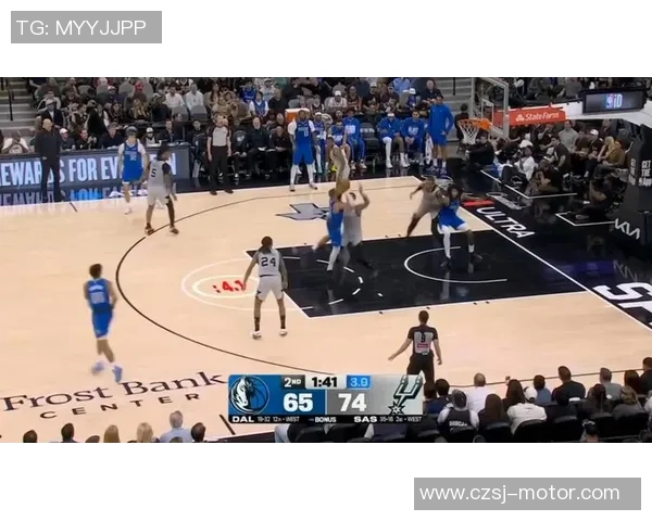 独行侠与魔术精彩对决视频回顾球员表现与战术分析全解析